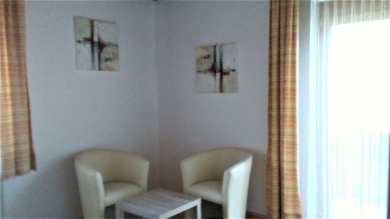 Gaestehaus Jank 프레제거제 외부 사진